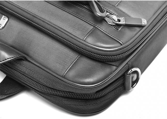 Classic Black Color Protective Laptop Bag Single Shoulder Strap Design