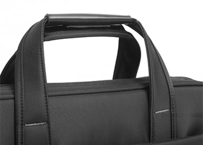 Muti Functional Zipper Protective Laptop Bag Customized Logo Printing